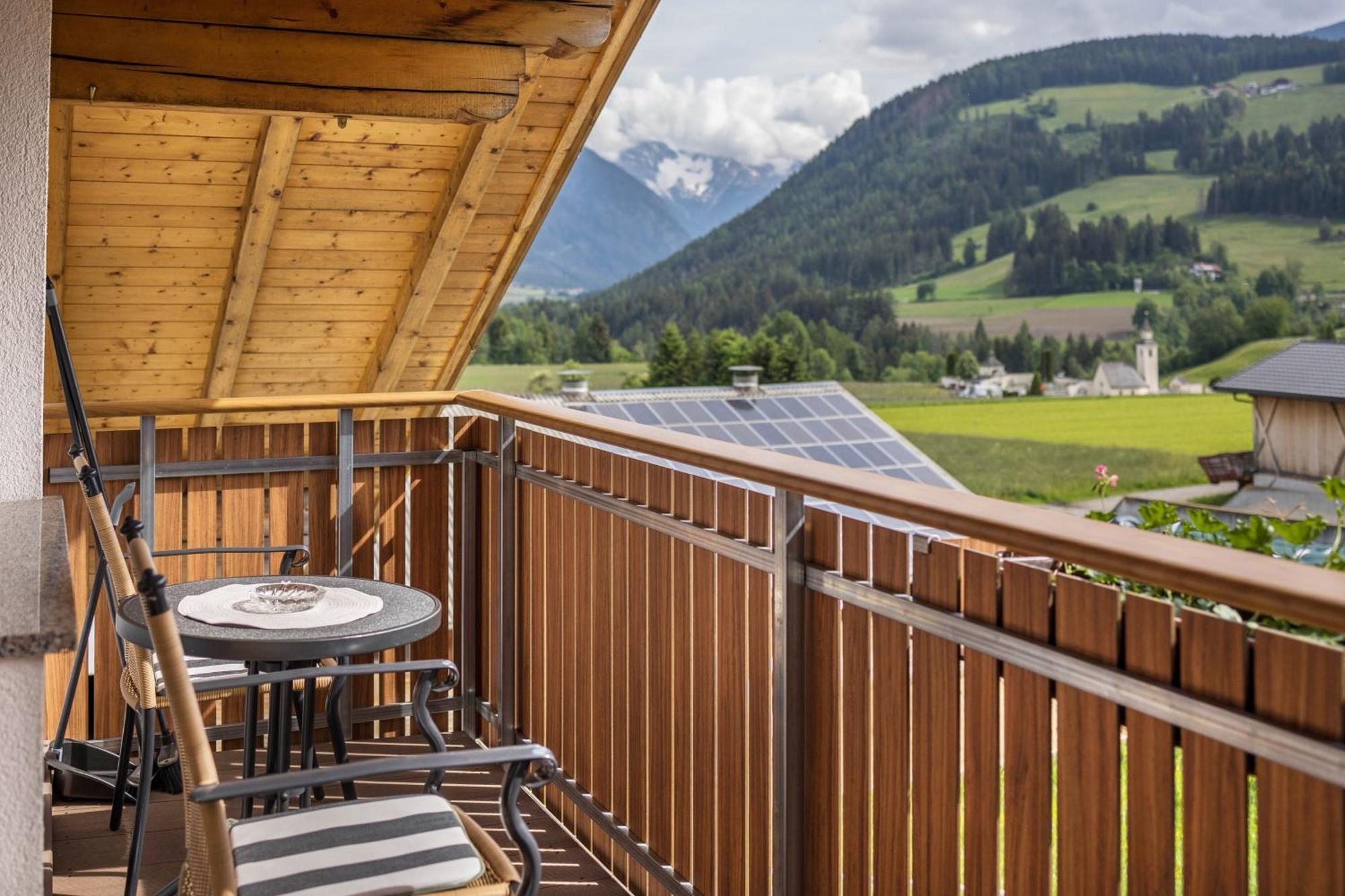 Oberhoelzlhof Valdaora di Sopra Luaran gambar