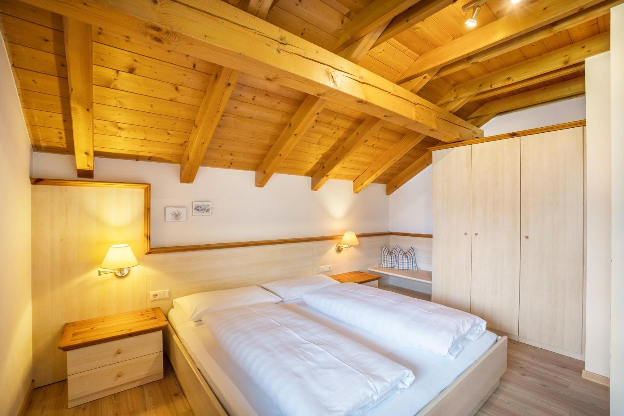 Oberhoelzlhof Valdaora di Sopra Luaran gambar