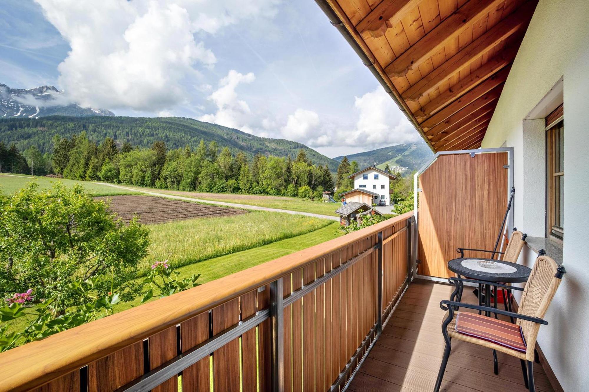 Oberhoelzlhof Valdaora di Sopra Luaran gambar